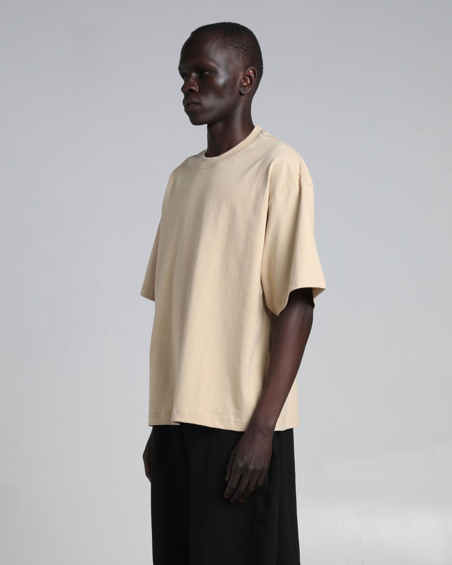 7.5oz Max Heavyweight Cropped Tee